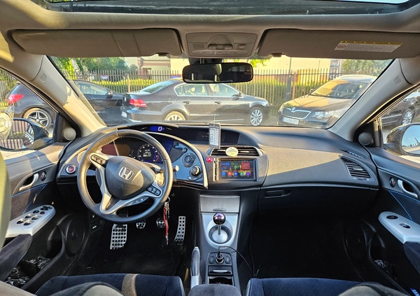 Honda Civic cena 21900 przebieg: 245000, rok produkcji 2006 z Skierniewice małe 154